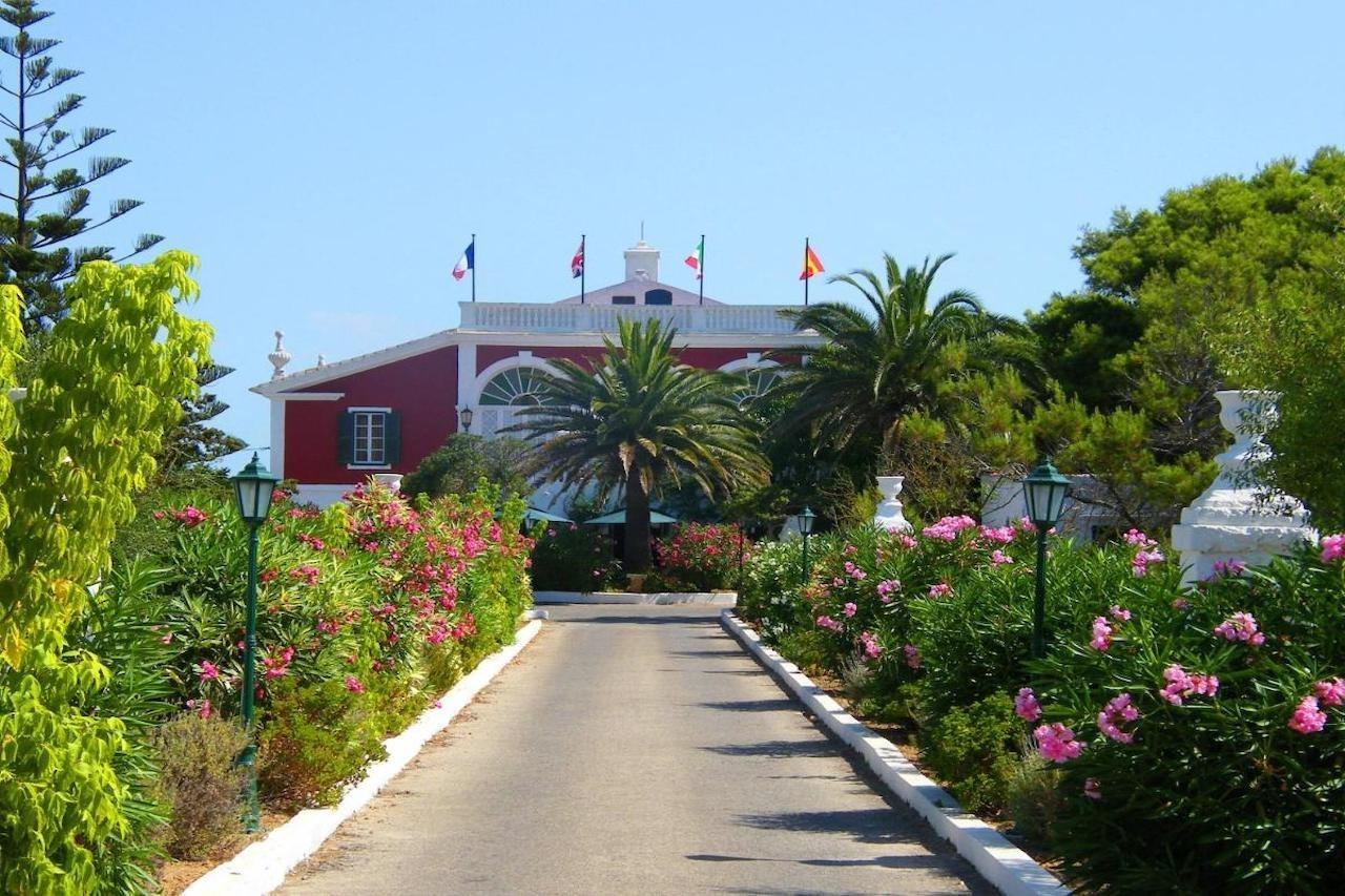 Hotel Del Almirante Es Castell  Eksteriør billede